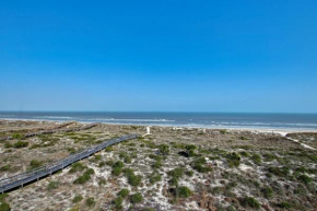 Stay Better Vacations Amelia Island-Oceanfront Ketch Courtyard 402, Fernandina Beach